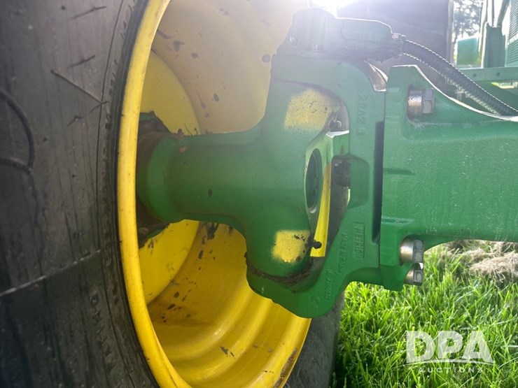 2013-john-deere-s670-image-44