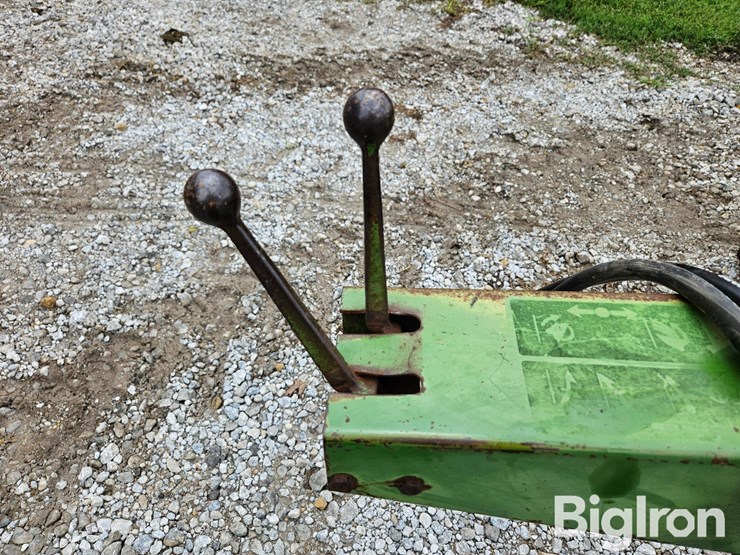 john-deere-148-image-20