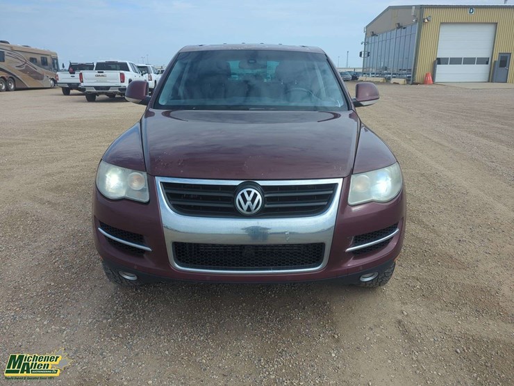 2008-volkswagen-touareg-image-25
