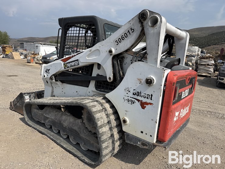 2019-bobcat-t740-image-7