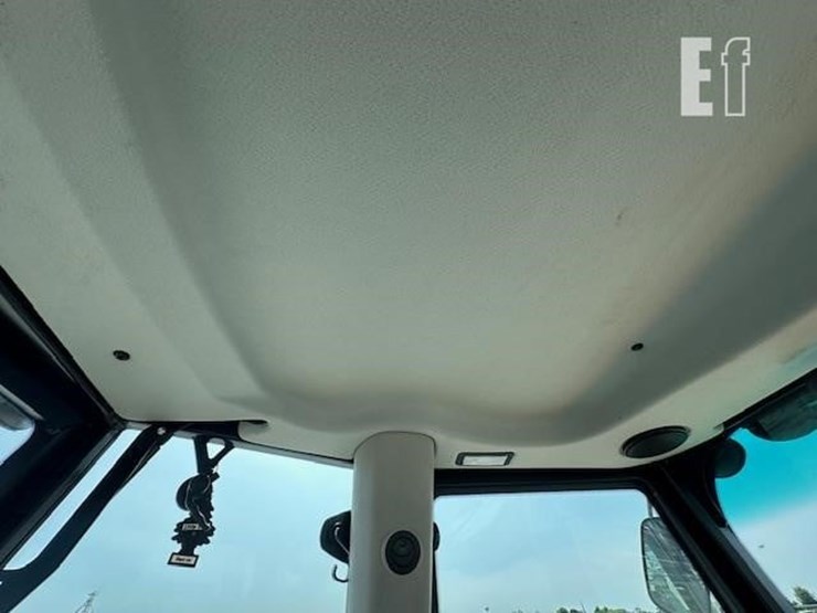 2016-jcb-3cx-eco-image-37