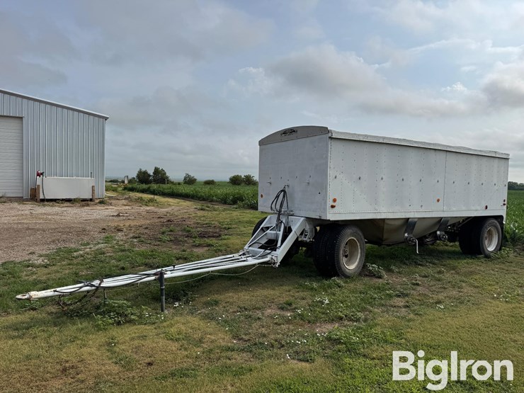 1977-colt-s/a-pup-grain-trailer-w/dolly-image-8