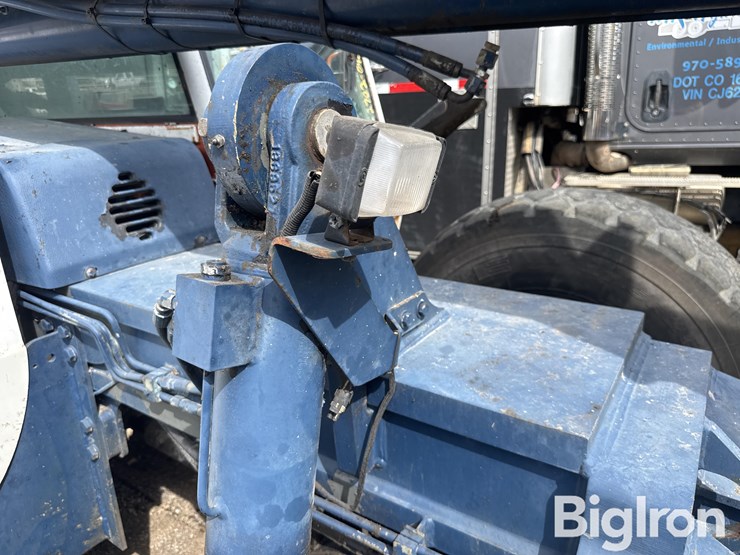 2007-jlg-g12-55a-image-14