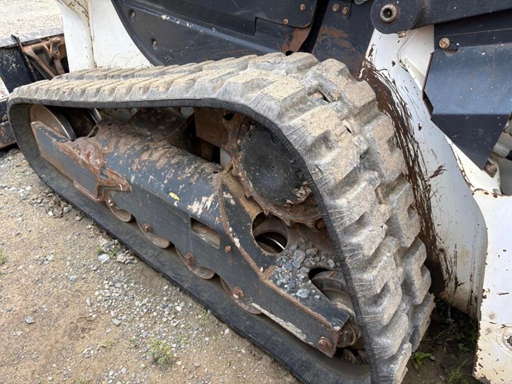 2020-bobcat-t66-image-16