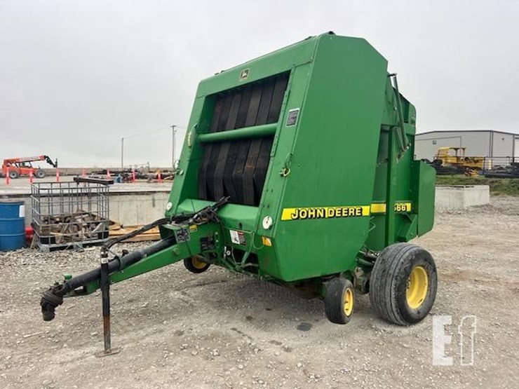 1997-john-deere-566-image-1