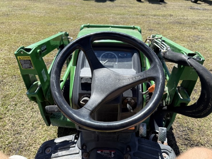 john-deere-1023e-image-9