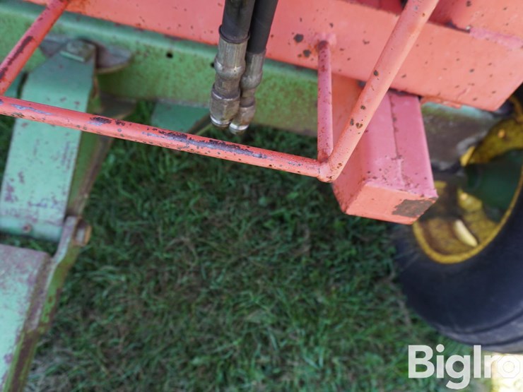 john-deere-250-image-12