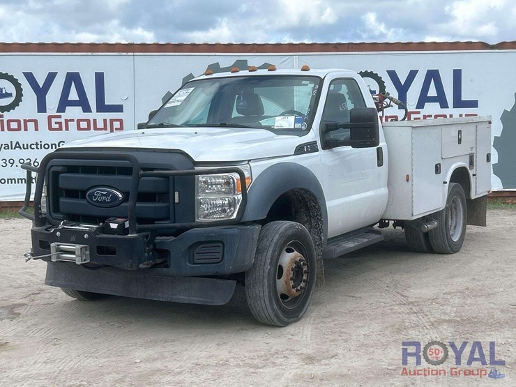 2015-ford-f550-image-1