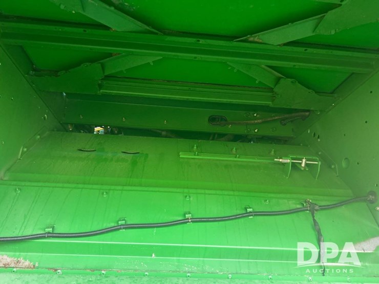 2013-john-deere-s670-image-41