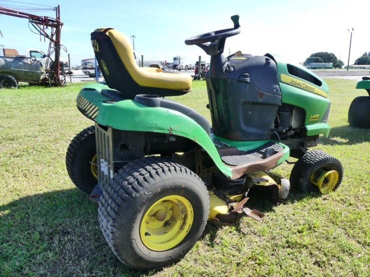john-deere-la110-image-4
