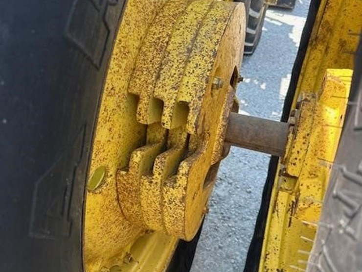 1983-john-deere-4250-image-15