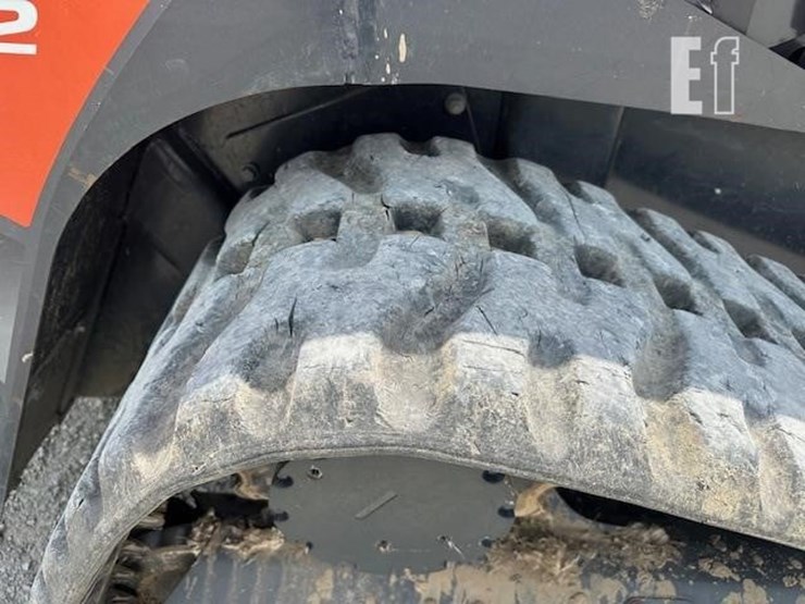 kubota-svl97-2-image-12
