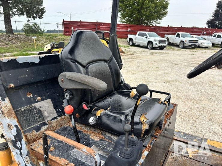 willmar-wrangler-4550-image-39