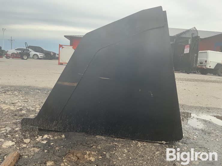 2025-kit-containers-qt-snb-84-84"-skid-steer-snow/litter-bucket-image-11