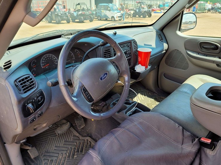2003-ford-f150-lariat-image-9