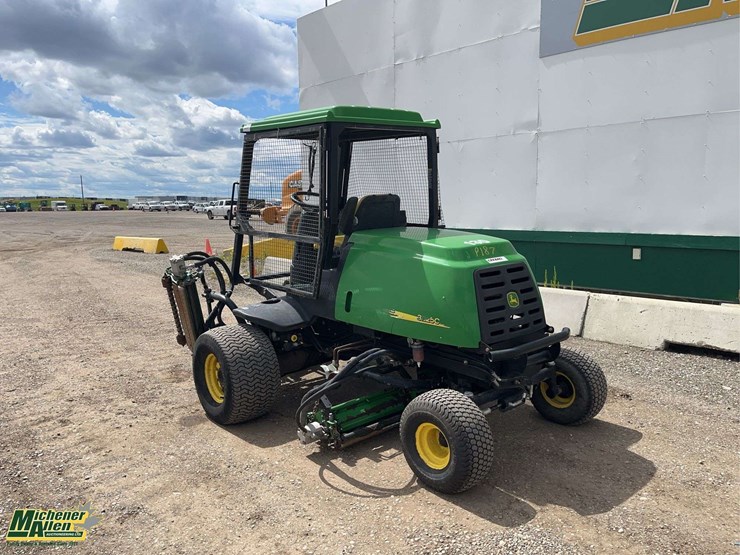 john-deere-3215b-image-7