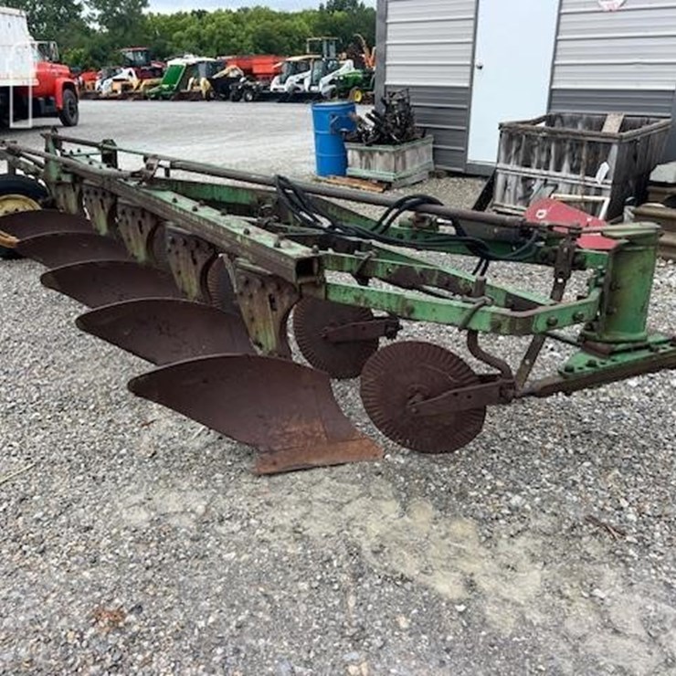 JOHN DEERE 5