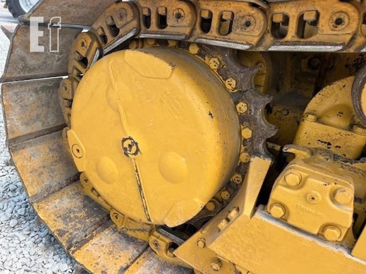 2000-deere-750c-lt-ii-image-15