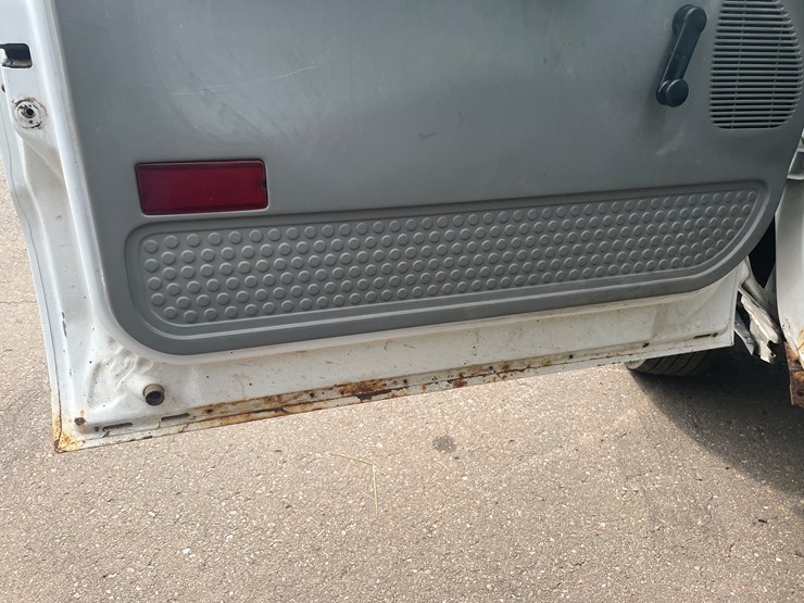 2003-ford-f550-image-62
