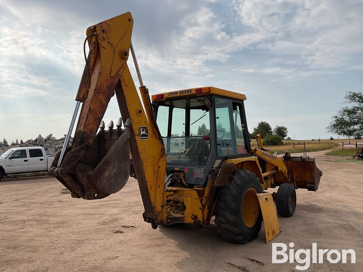 1990-deere-210c-image-5