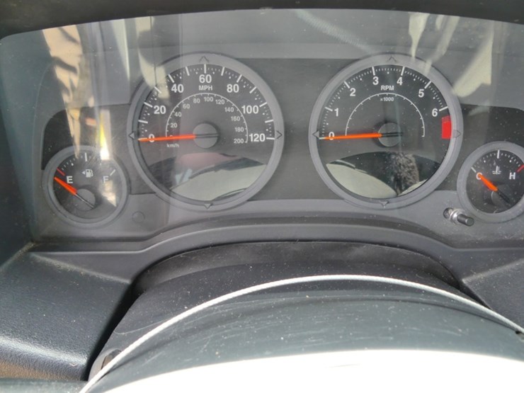 2008-jeep-compass-image-13