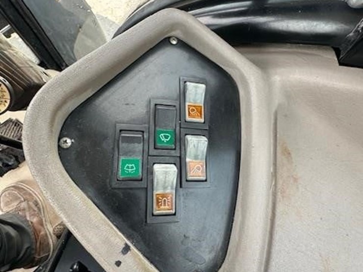 case-ih-jx95-image-27