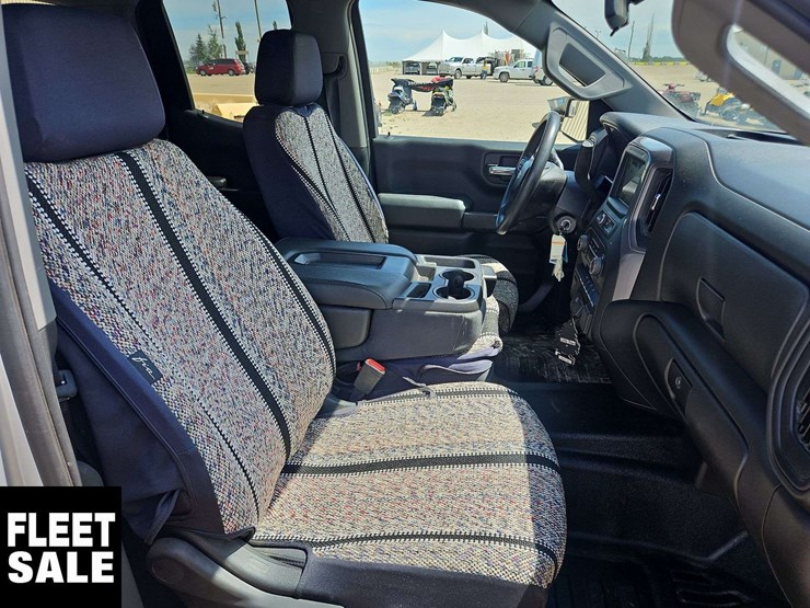 2019-chevrolet-silverado-1500-image-16