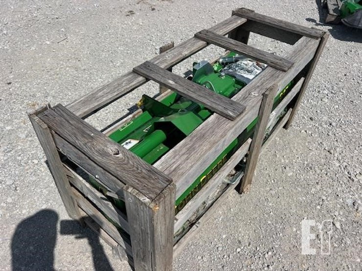 2022-john-deere-647-image-1