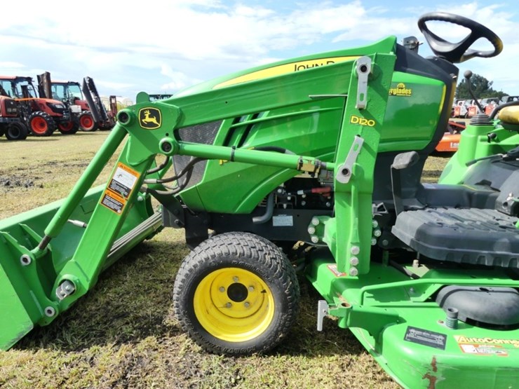 john-deere-1023e-image-8