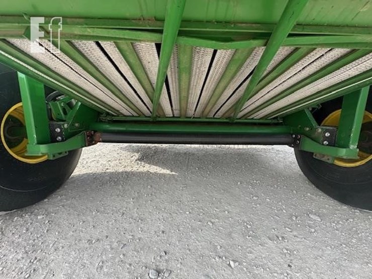 john-deere-569-image-5