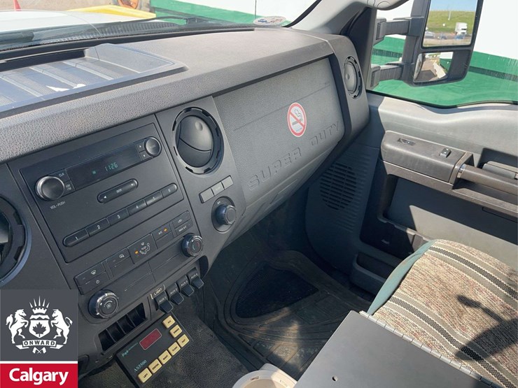 2011-ford-f550-image-6
