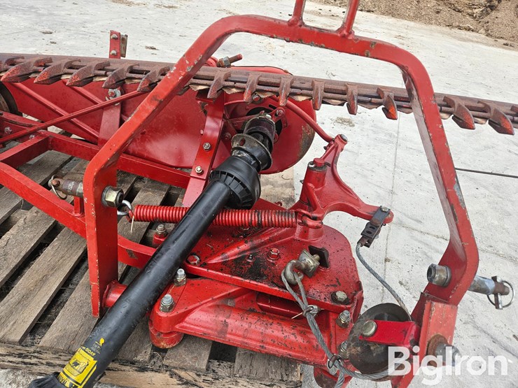 case-ih-1300-image-14