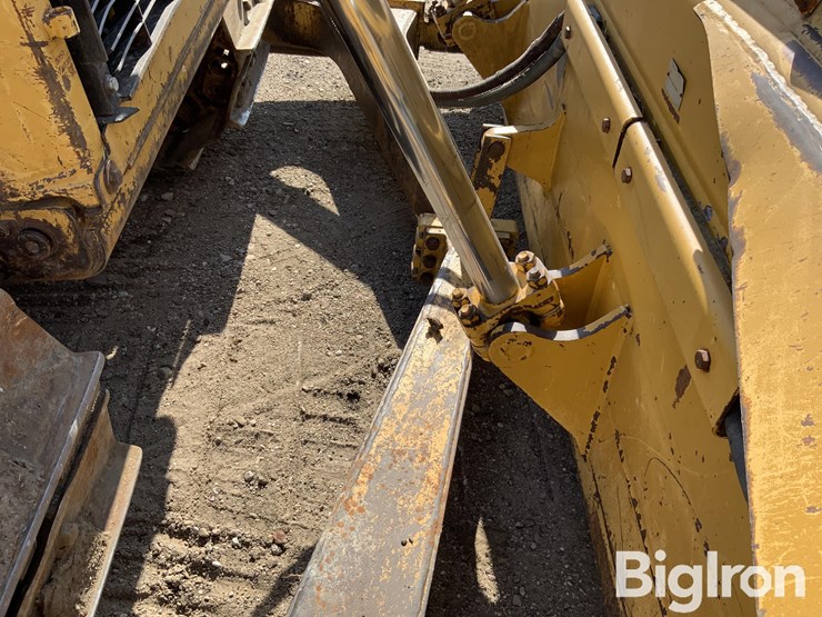 2006-caterpillar-d6r-image-20