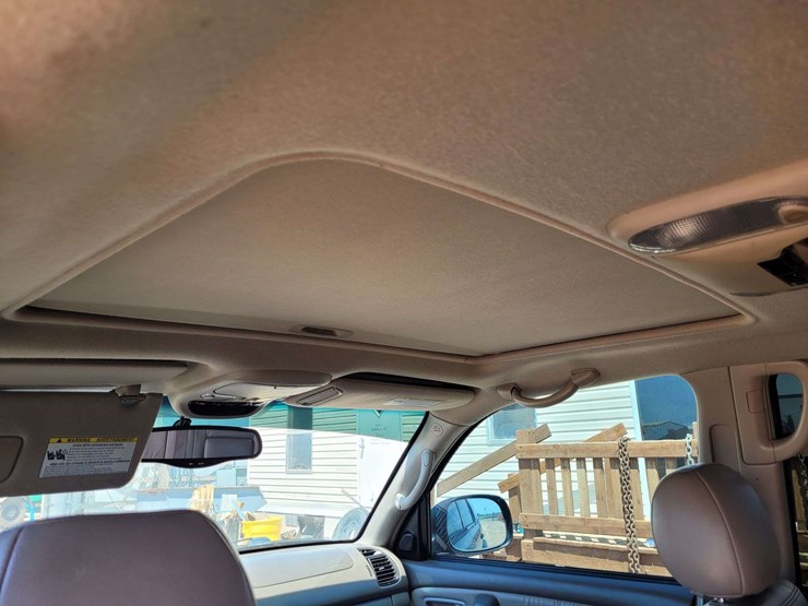 2005-toyota-sequoia-limited-image-7