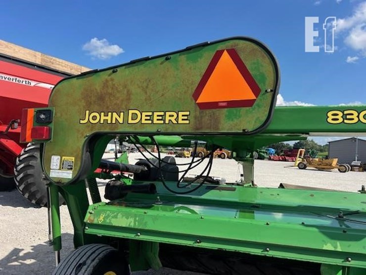 2008-john-deere-830-image-27