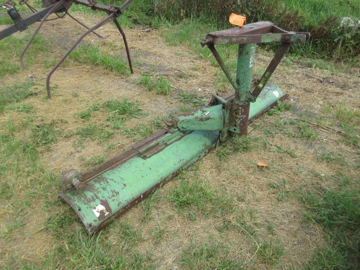 john-deere-8'-blade-image-1