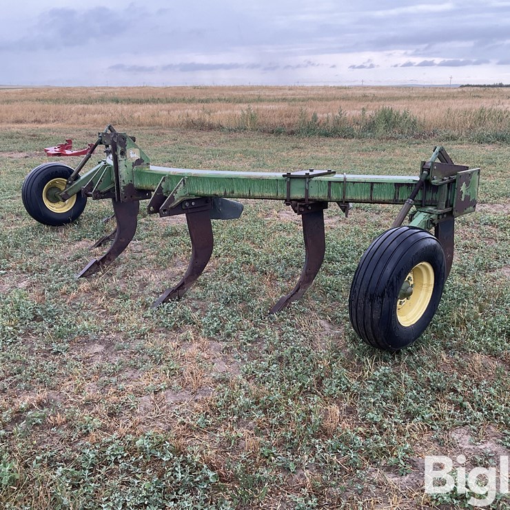 JOHN DEERE E0900