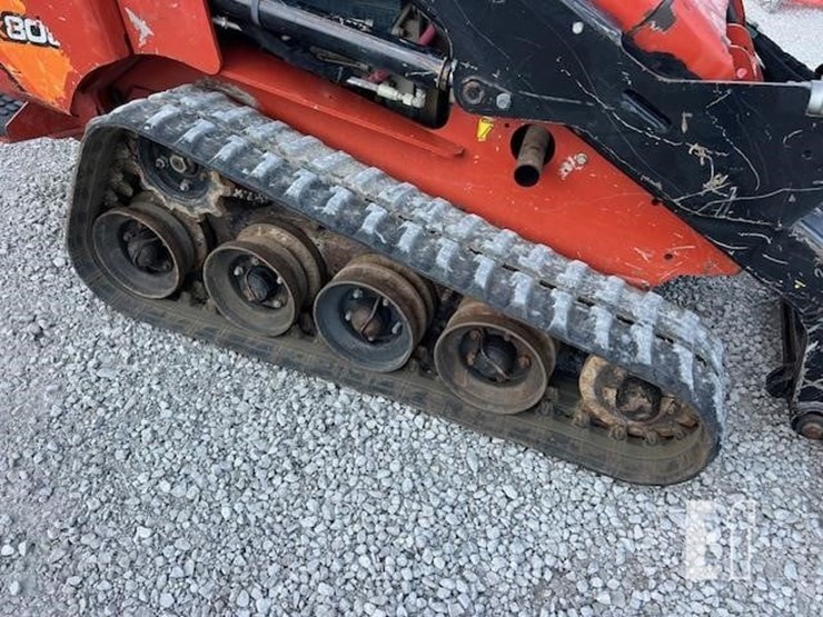 2020-ditch-witch-sk800-image-11