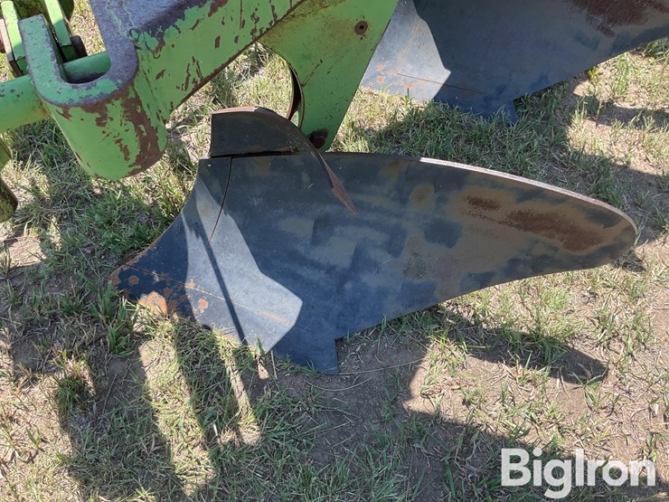 john-deere-4200-image-12