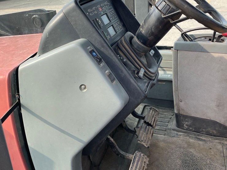 case-ih-7220-image-46