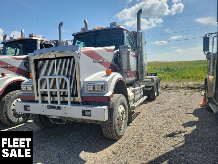 2014-western-star-4900-image-4