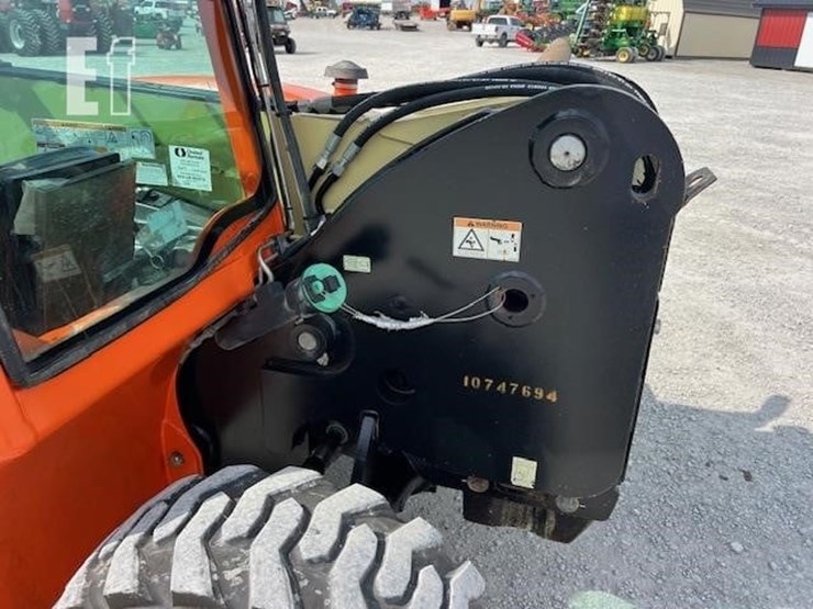 2018-jlg-g5-18a-image-24