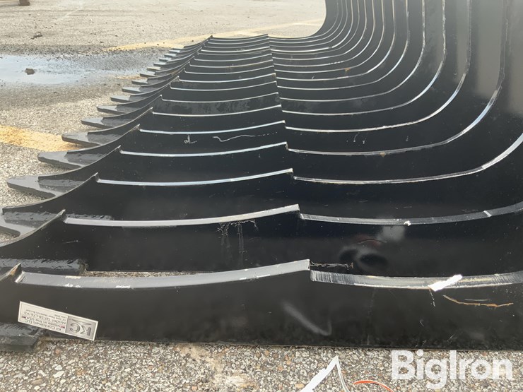 2025-kit-containers-qt-sb-l76-v3-76"-skid-steer-skeleton-bucket-image-11