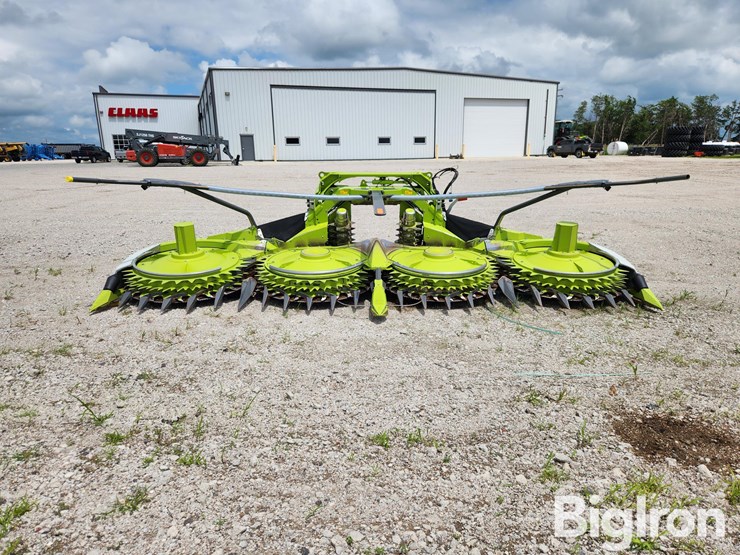 2022-claas-orbis-600-image-2