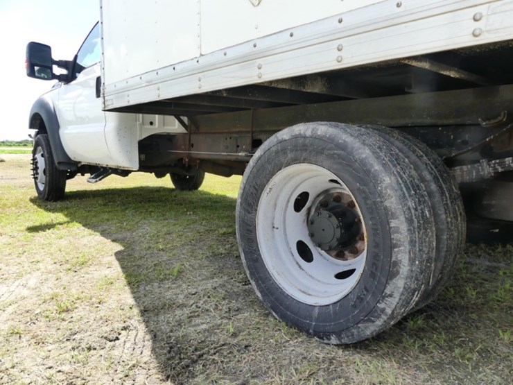 2012-ford-f450-xlt-image-8