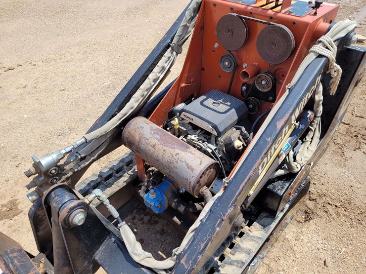 2005-ditch-witch-sk350-image-6