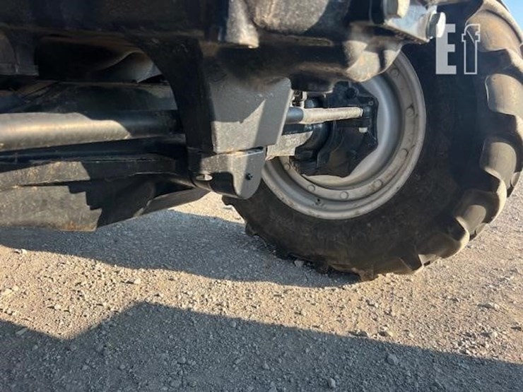 2020-case-ih-maxxum-150-image-35