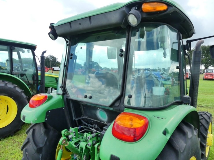 john-deere-5075e-image-6
