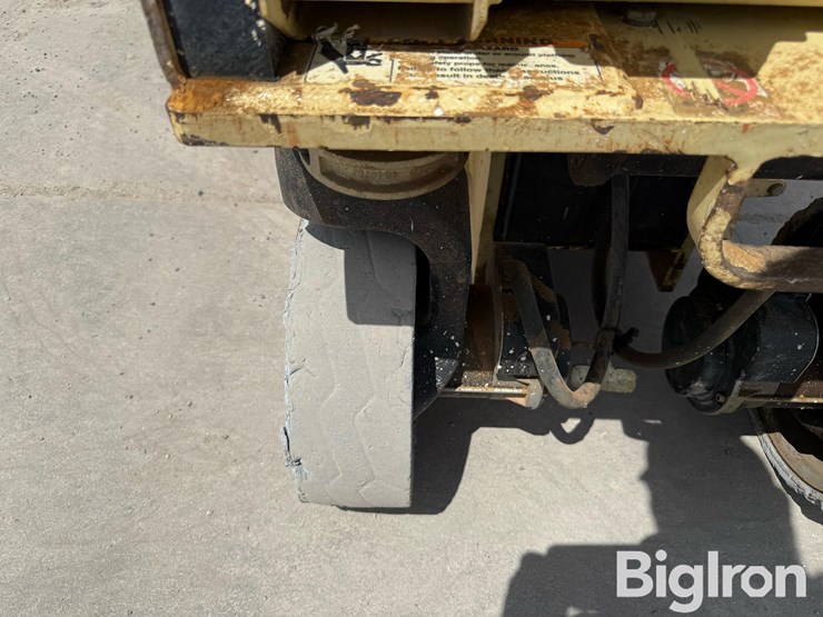2006-jlg-2630es-image-18