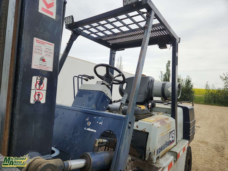 komatsu-fg45t-6-image-23